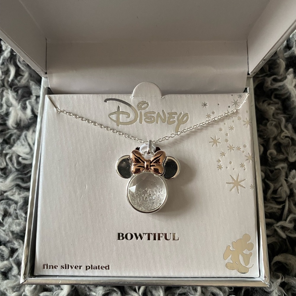 Bowtiful Disney necklace